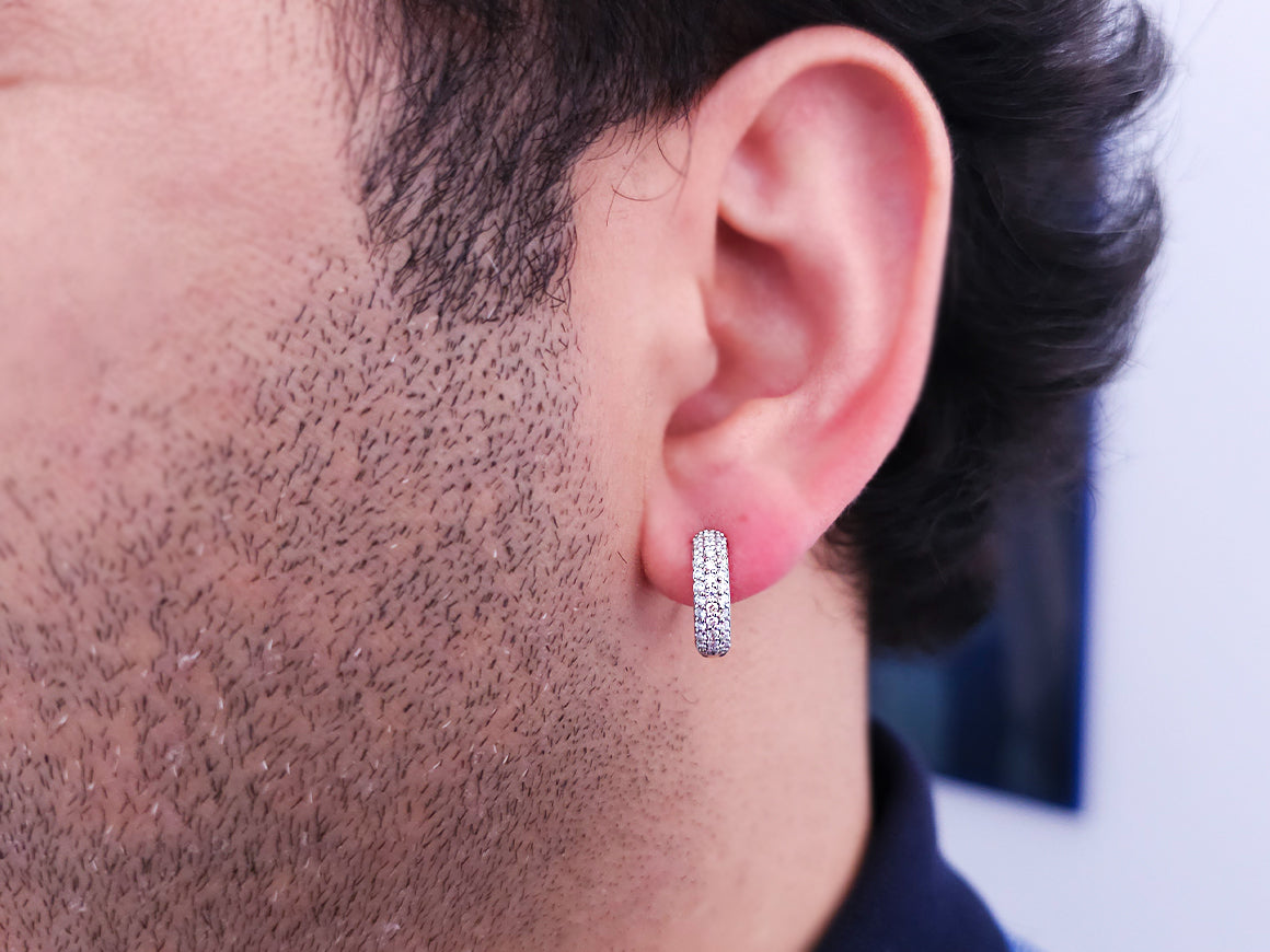 Diamant-Ohrring Noah für Herren - handgefertigter Diamantschmuck aus Feingold | Sirius Diamant