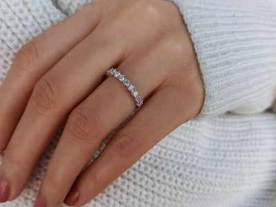 Alliance demi-ronde en diamant de 0,70 carat