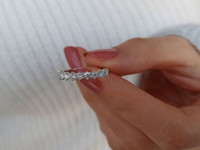 Alliance demi-ronde en diamant de 0,70 carat
