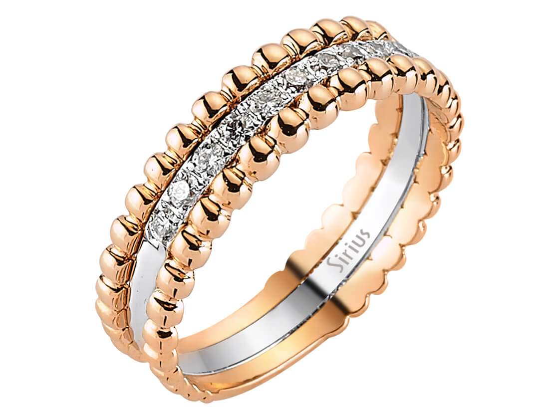 Alliance demi-ronde trois pièces en or blanc et rouge 14 carats avec diamants de 0,24 carat au total