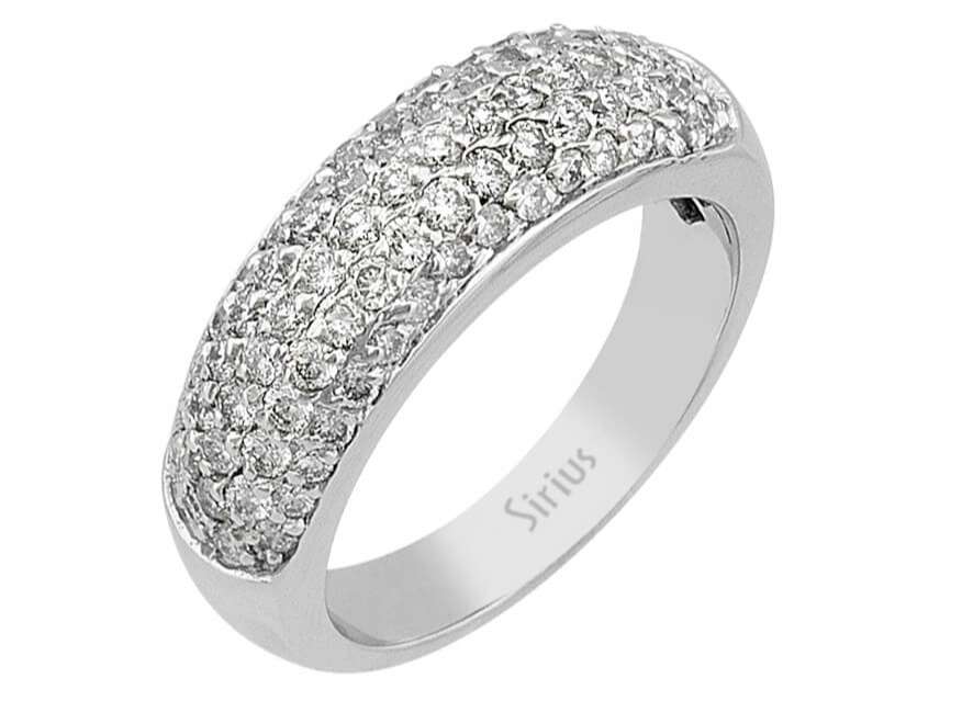 Total 1.05 carat diamond half round alliance