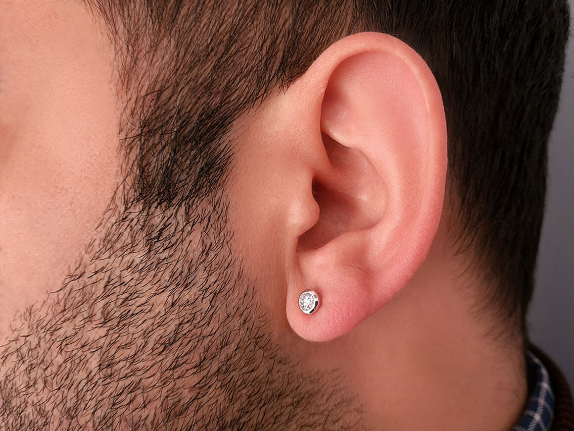 Boucles d'oreilles pour homme en or blanc 14 carats 585, serties de diamants de 0,24 carat, couleur G