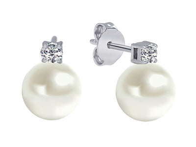 Diamond solitaire pearl earrings
