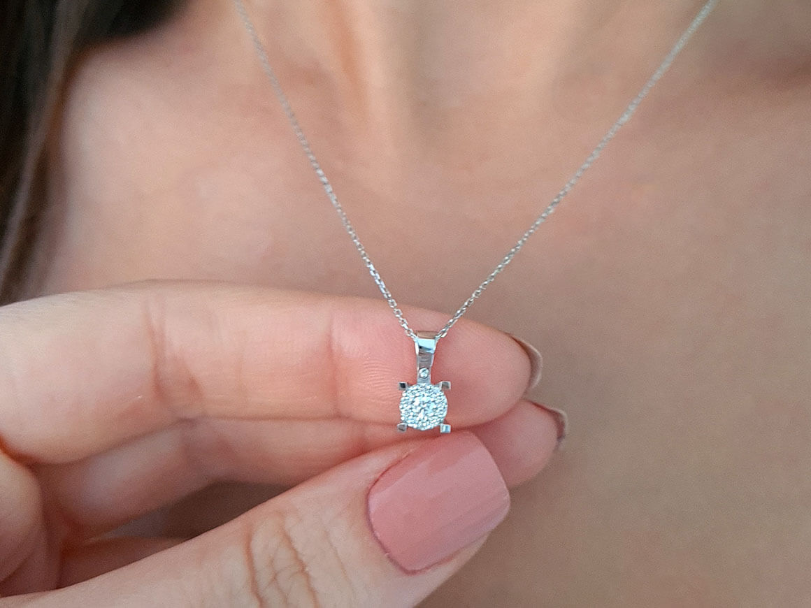 0,50 Carat Effekt Diamant Solitär Collier - handgefertigter Diamantschmuck aus Feingold | Sirius Diamant