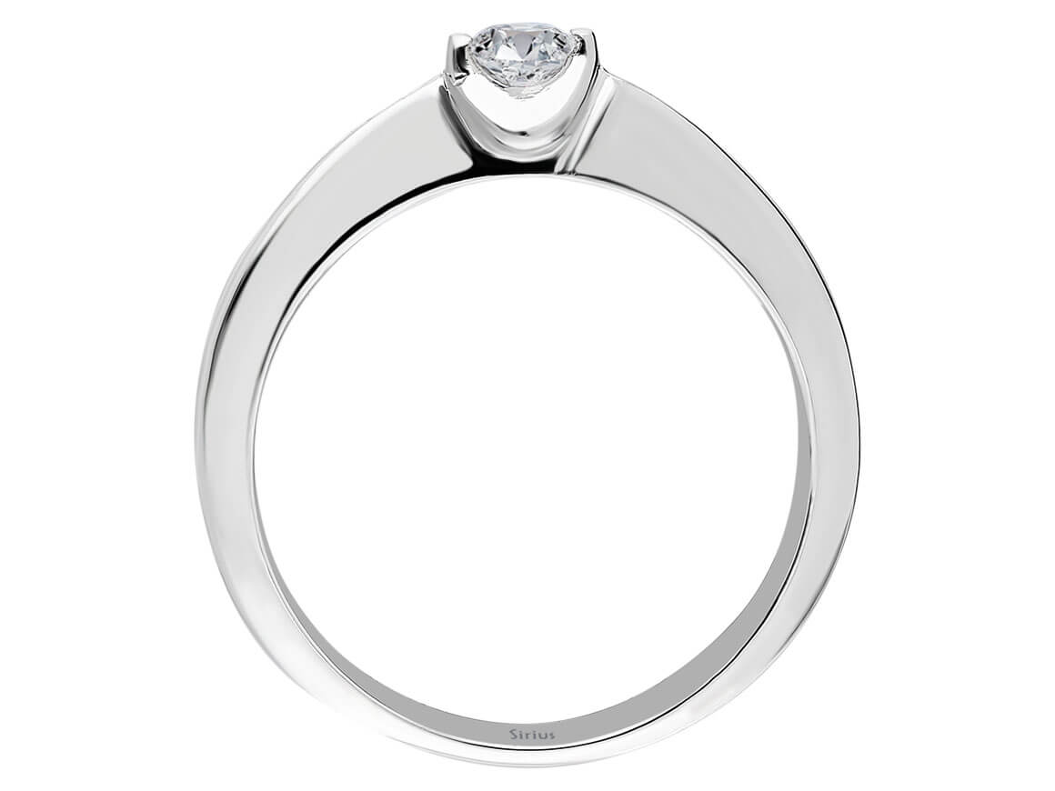 0,13 Carat Diamant Solitär Ring in 14 Karat Weissgold – handgefertigter Diamantschmuck aus Feingold | Sirius Diamant