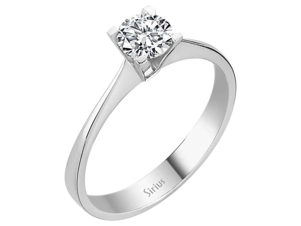 0.50 carat diamond solitaire ring in 18 K white gold