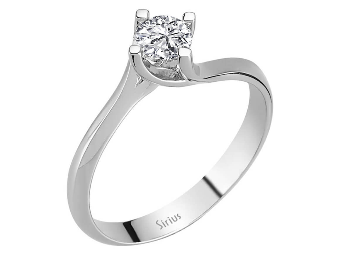 0.45 carat diamond solitaire ring in 14 K white gold