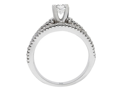 Total 0.82 carat diamond solitaire ring and alliance