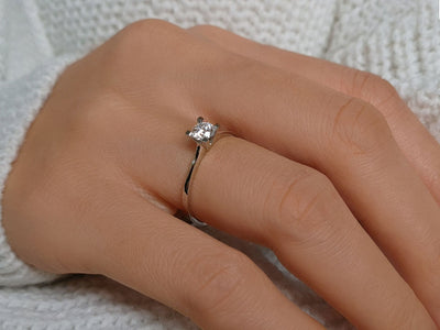 Bague solitaire en diamant de 0,37 carat