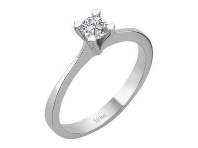 0.31 Carat Diamond Solitaire Ring in 18K