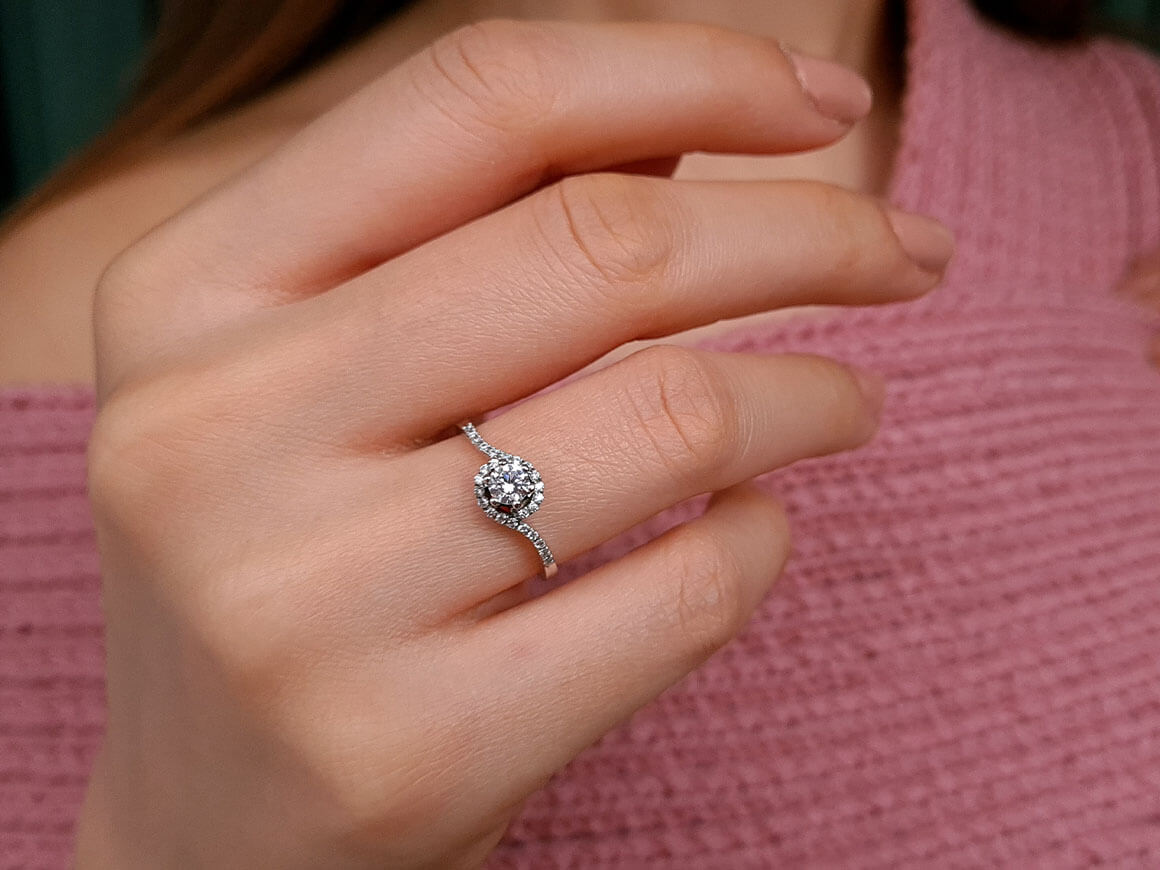 Bague solitaire en diamant de 0,34 carat