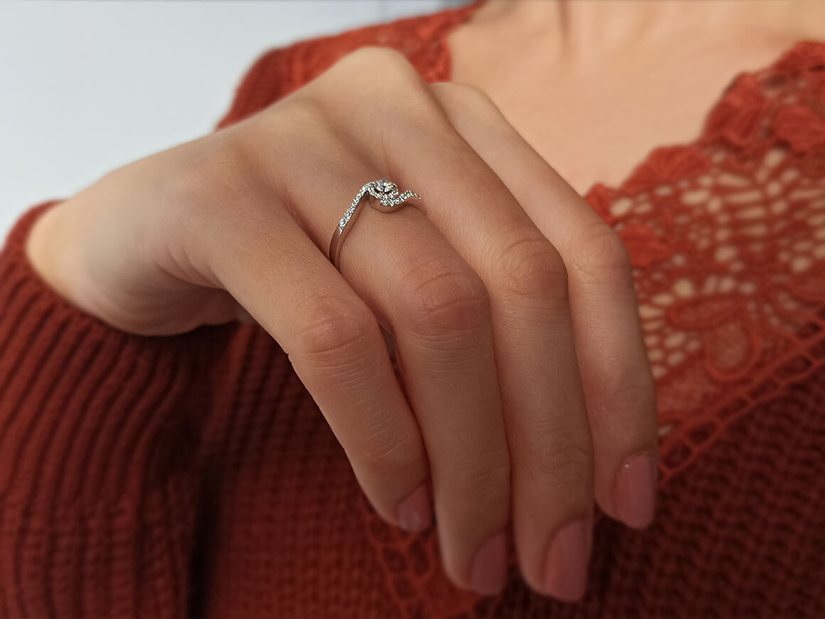0.32 carat diamond solitaire ring