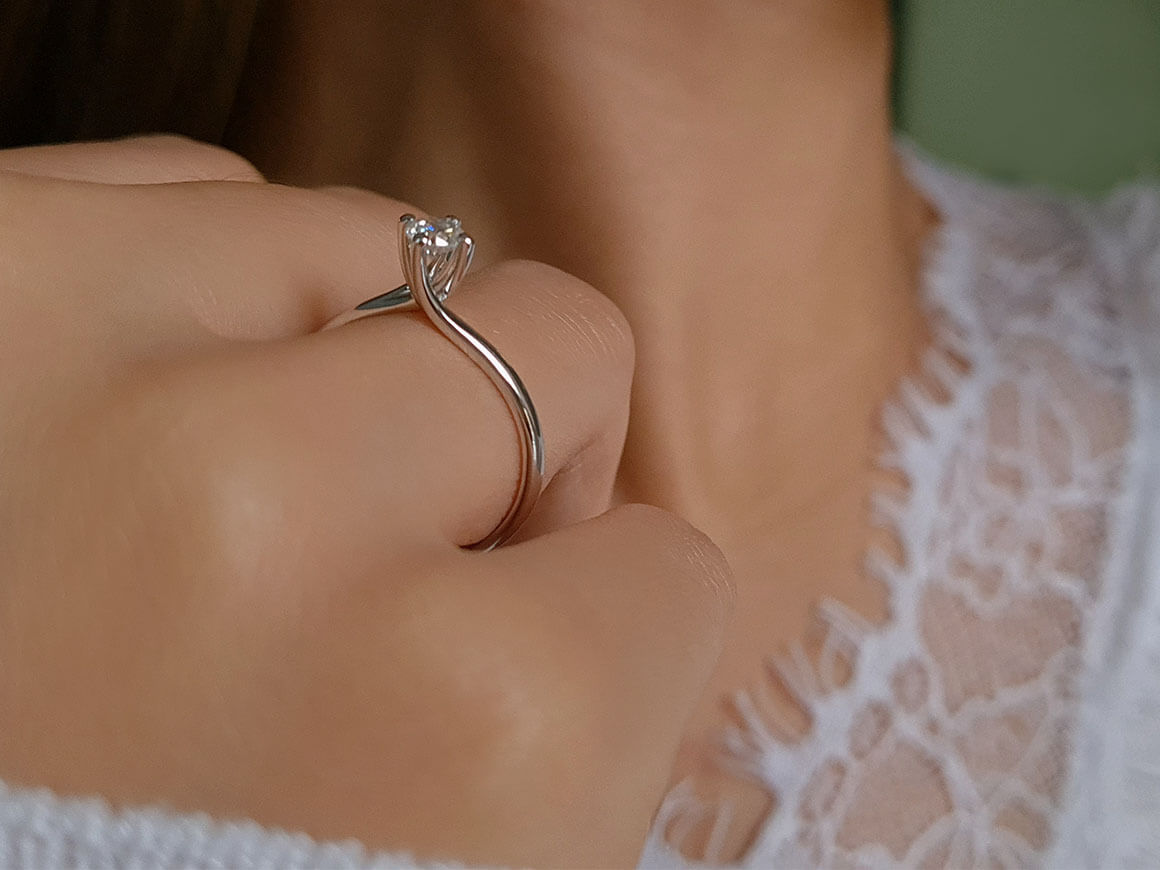 0.30 carat diamond solitaire ring