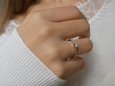 total 0.34 carat diamond solitaire ring