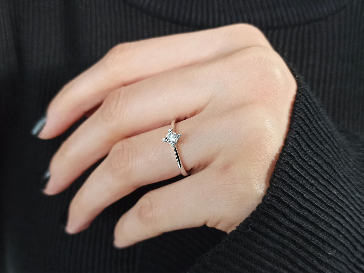 Bague solitaire en diamant de 0,21 carat