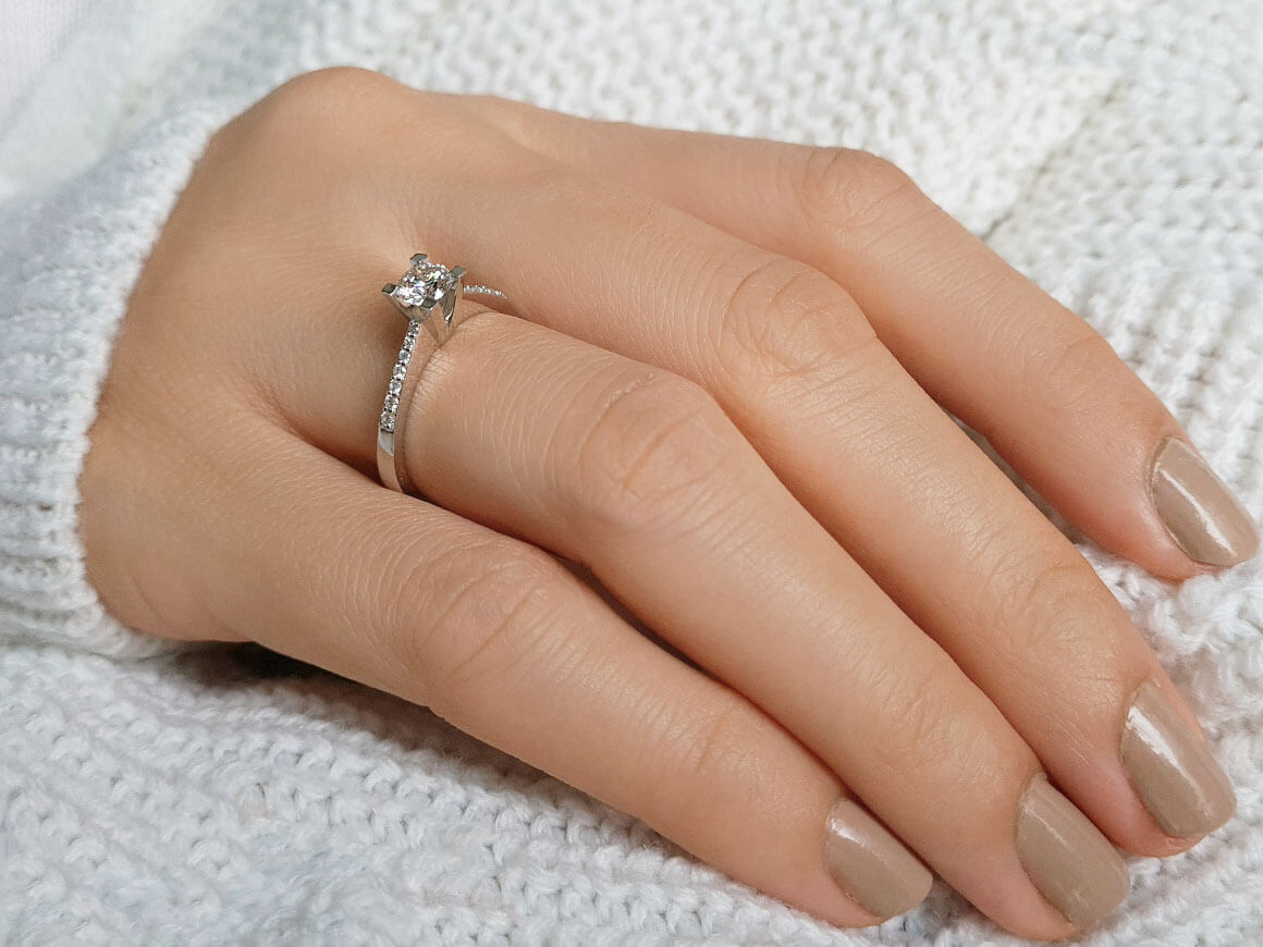 total 0.48 carat diamond solitaire ring