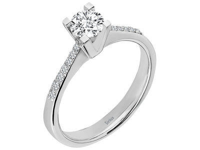 Bague solitaire en diamant de 0,64 carat au total