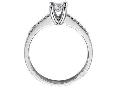 0.39 total carat diamond solitaire ring in 18 K