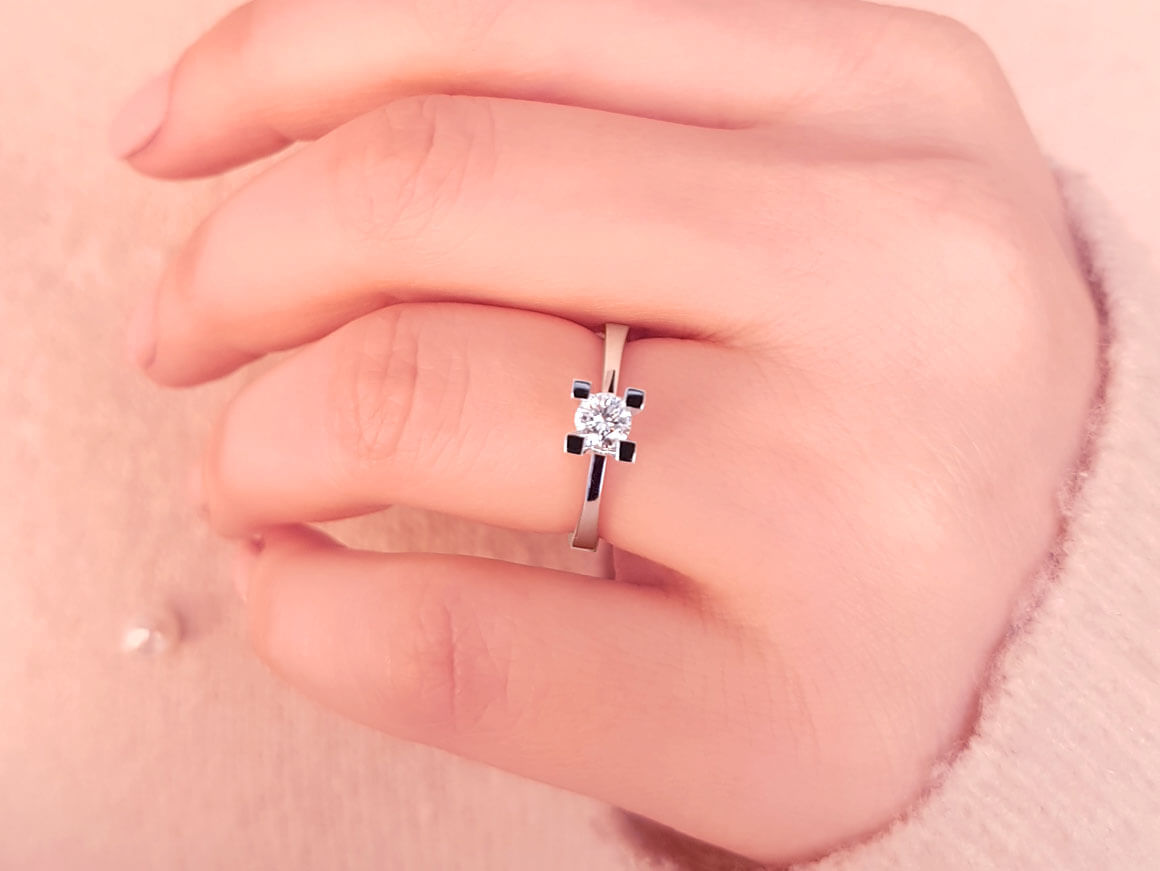Bague solitaire en diamant de 0,29 carat