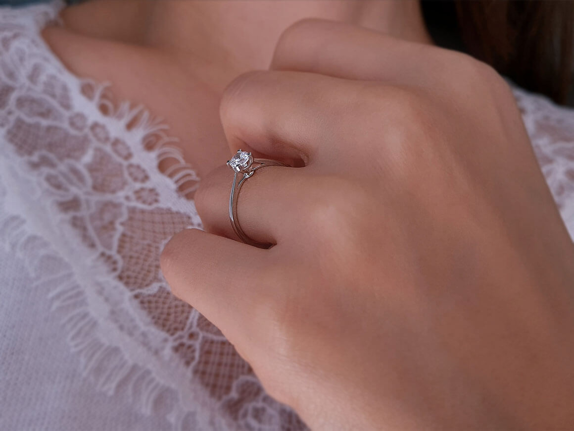 G color 0.33 carat diamond solitaire ring