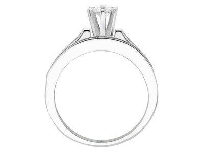 Total 0.46 carat diamond solitaire ring and alliance
