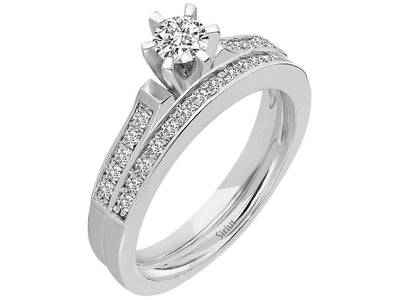 Total 0.46 carat diamond solitaire ring and alliance