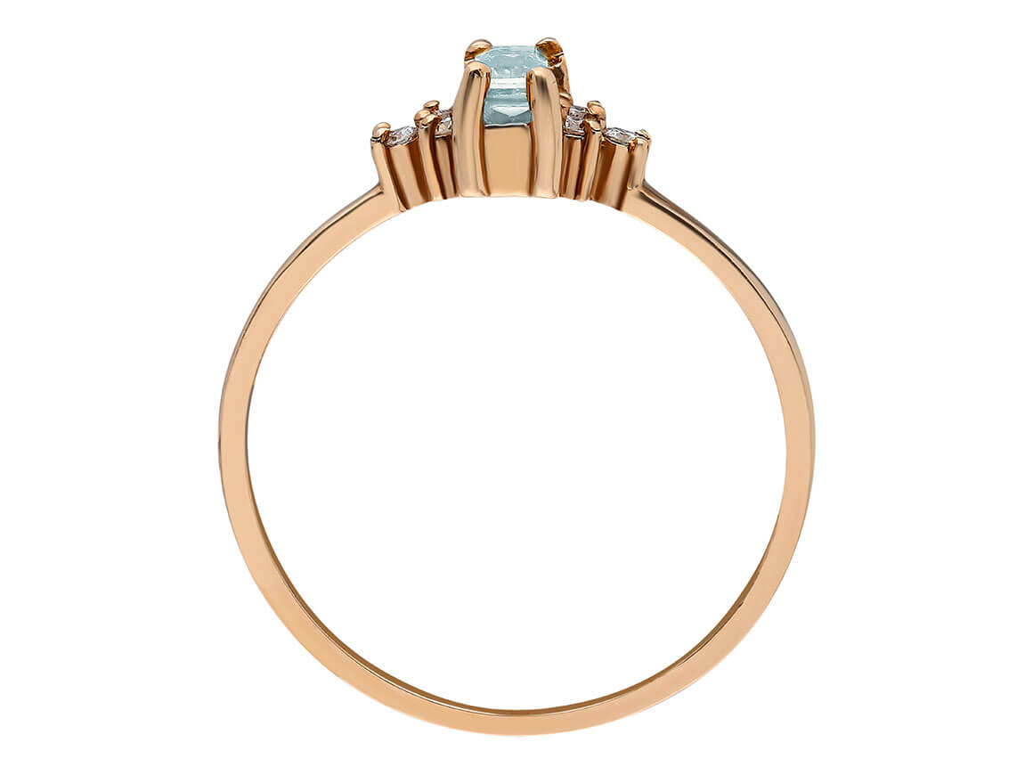 Diamond and baguette cut aquamarine ring in 14 carat red gold