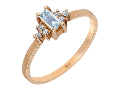 Diamond and baguette cut aquamarine ring in 14 carat red gold