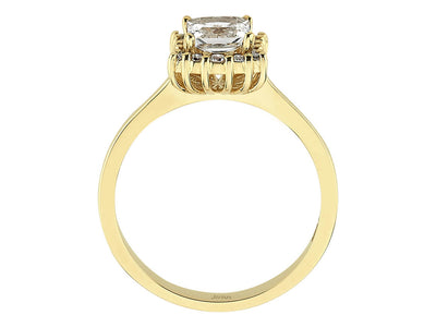Yellow gold ring with diamond and white topaz