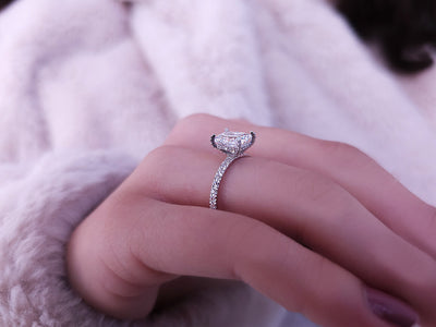 Diamond and white topaz Venus Jasmine ring