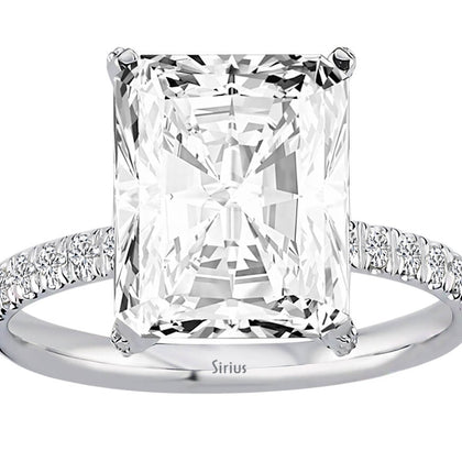 Diamond and white topaz Venus Magna ring