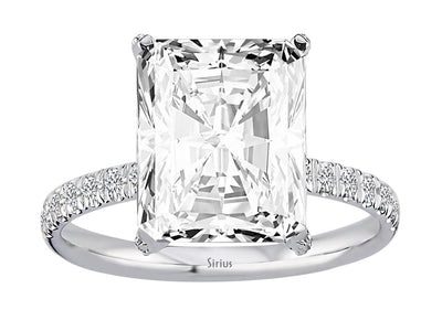 Diamond and white topaz Venus Magna ring