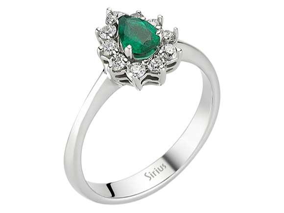 Diamant- und Tropfen-Smaragd-Ring – handgefertigter Diamantschmuck aus Feingold | Sirius Diamant