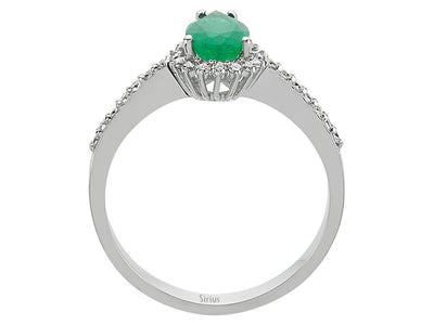 Diamond and drop emerald ring in 14 K white gold