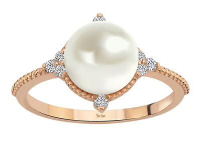 Moira ring with diamonds and pearls