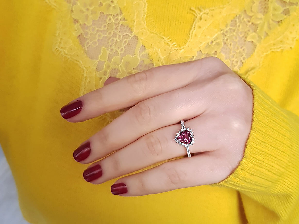 Diamond and Heart Tourmaline Love Ladies Ring in 14 K White Gold