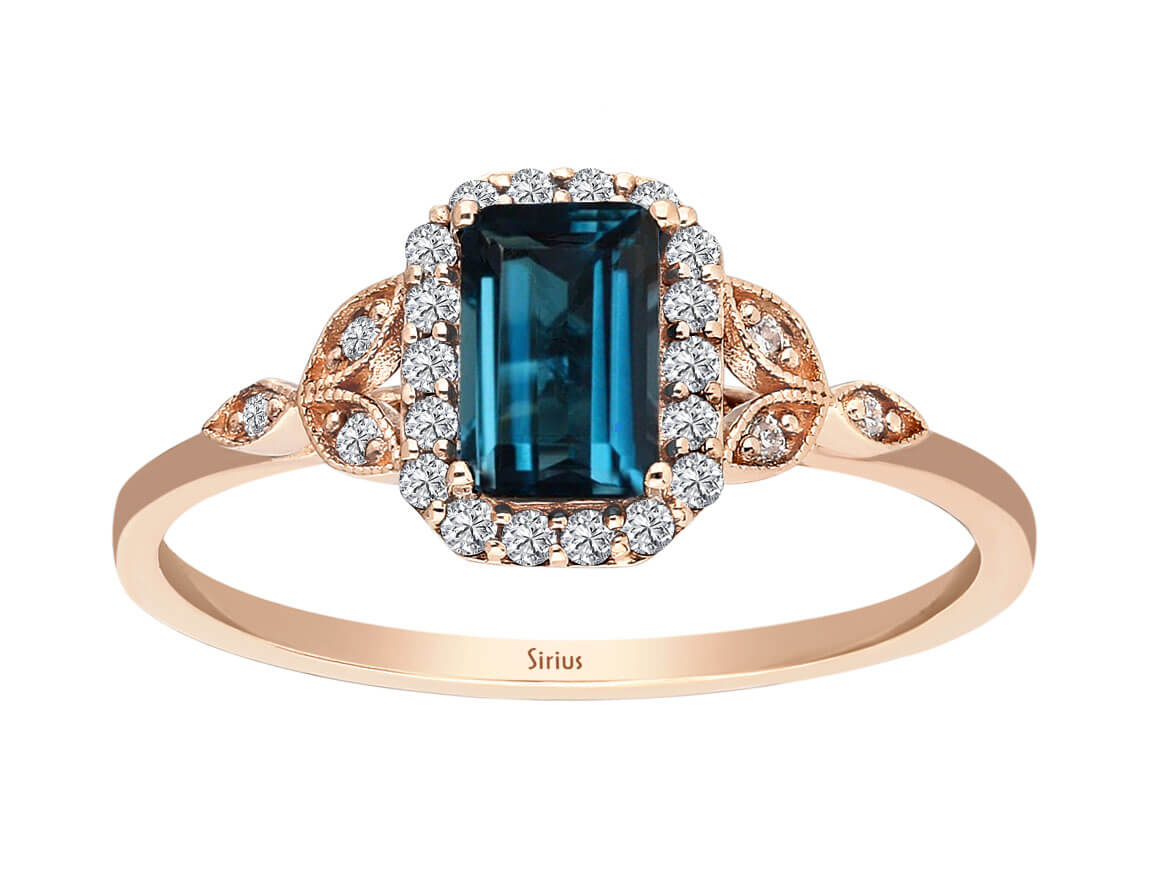 Diamant und London Blauer Topas Riga Ring - handgefertigter Diamantschmuck aus Feingold | Sirius Diamant