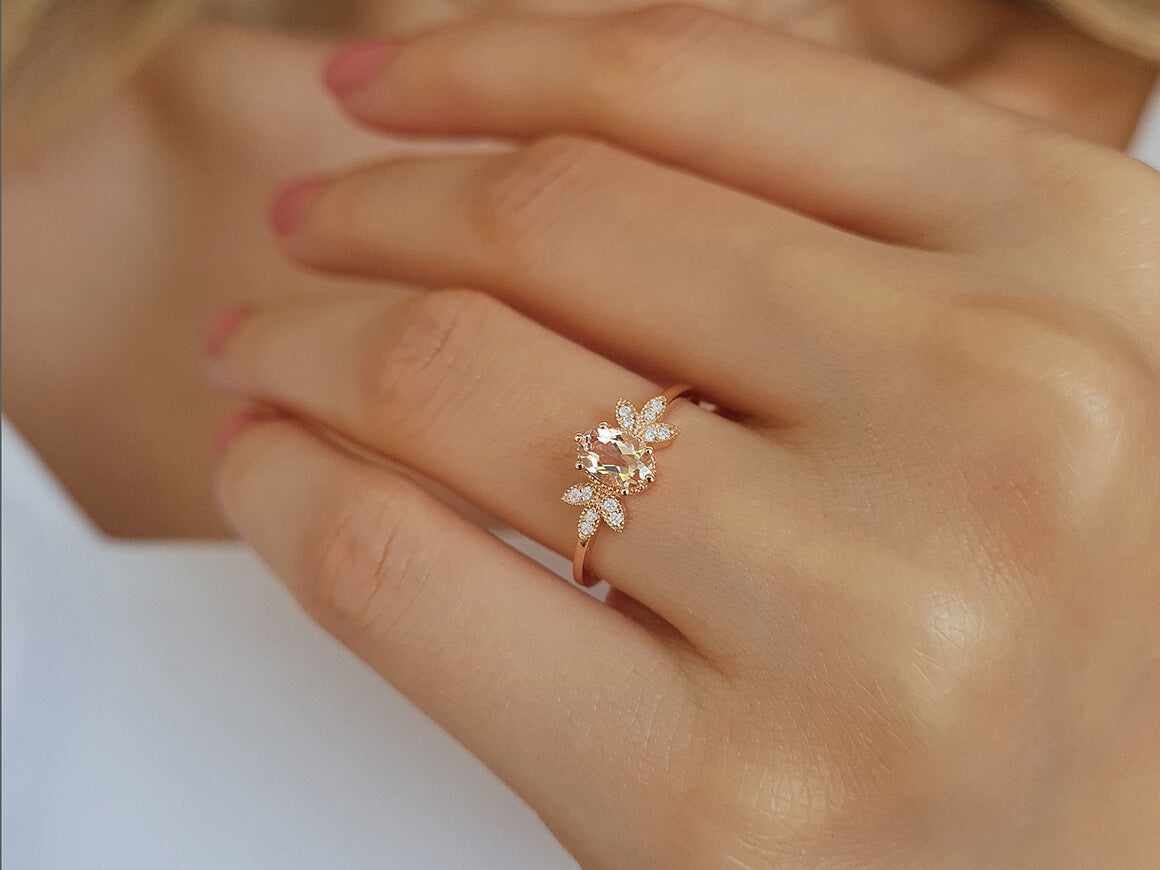 Diamant und Oval Morganit Marbella Ring