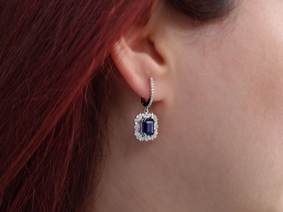 Diamant und Oktagon Saphir Ohrhänger - handgefertigter Diamantschmuck aus Feingold | Sirius Diamant