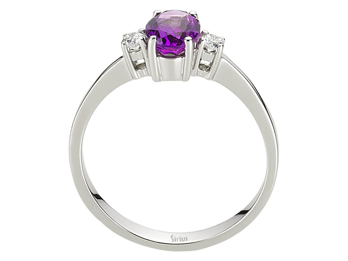 Diamond and oval amethyst ring in 8 K white gold
