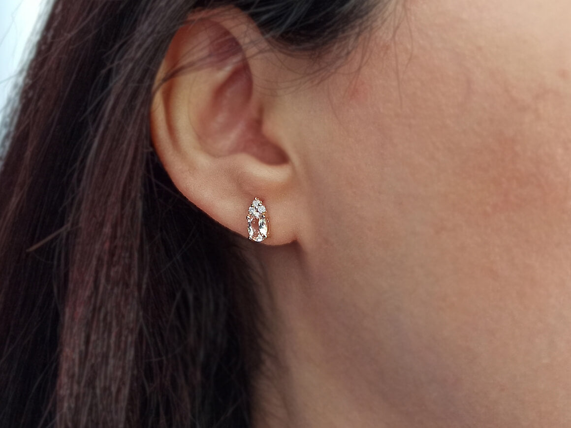 Diamant und Oval Morganit  Saga Ohrringe - handgefertigter Diamantschmuck aus Feingold | Sirius Diamant