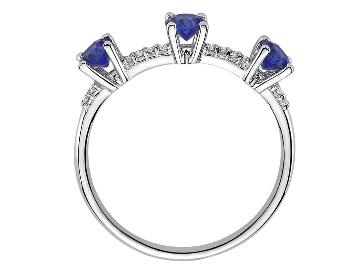 Diamant und Saphir Ring in 333er 8 K Weißgold - handgefertigter Diamantschmuck aus Feingold | Sirius Diamant