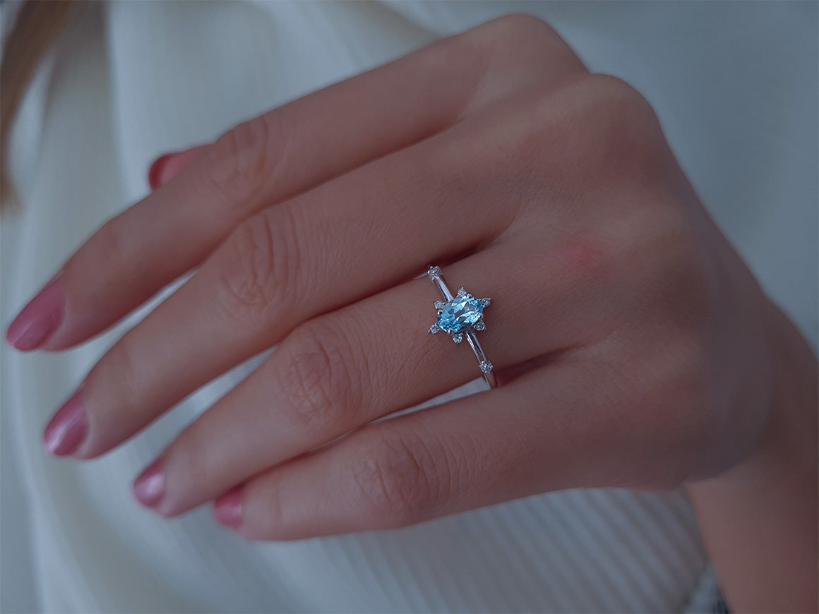 Bague en cristal de glace avec diamant et topaze bleu ciel