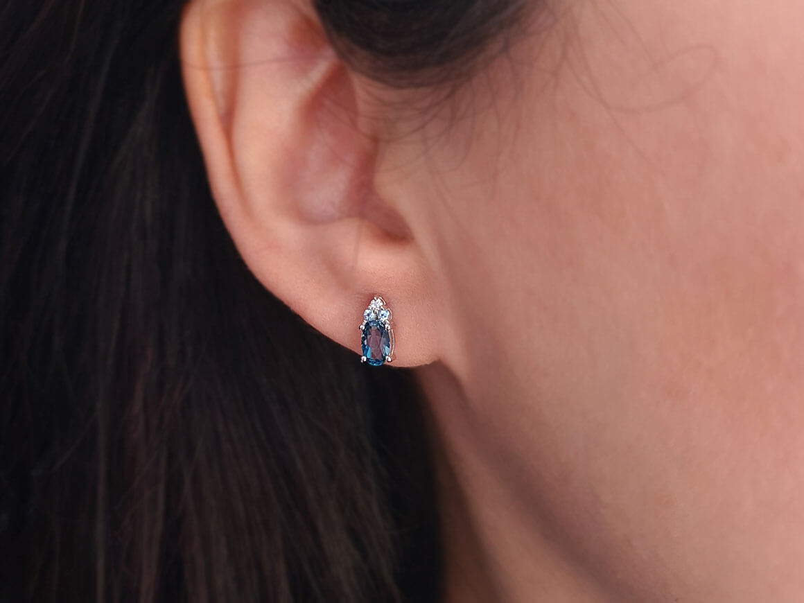 Diamant und Topas Cadenza Ohrringe - handgefertigter Diamantschmuck aus Feingold | Sirius Diamant