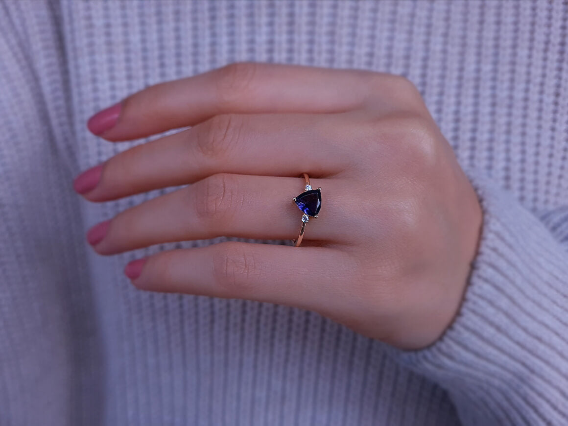 Diamond and trilliant-cut iolite ring