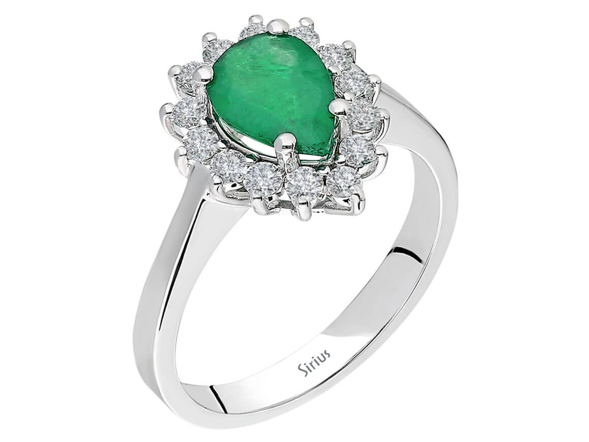 Diamond and drop emerald ring in 14 K white gold