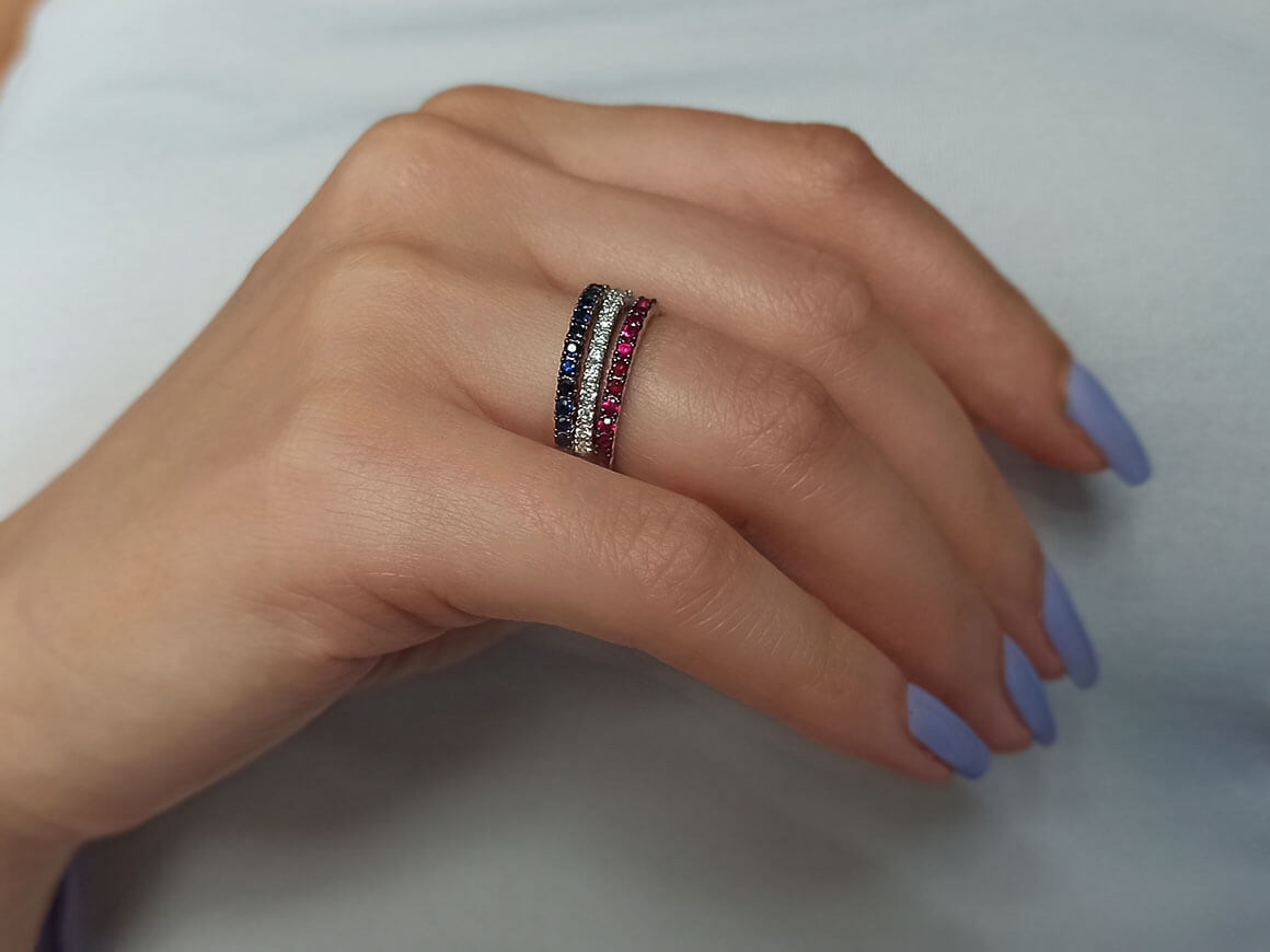 Diamond, ruby and sapphire half-round three-piece alliance in 14k white gold