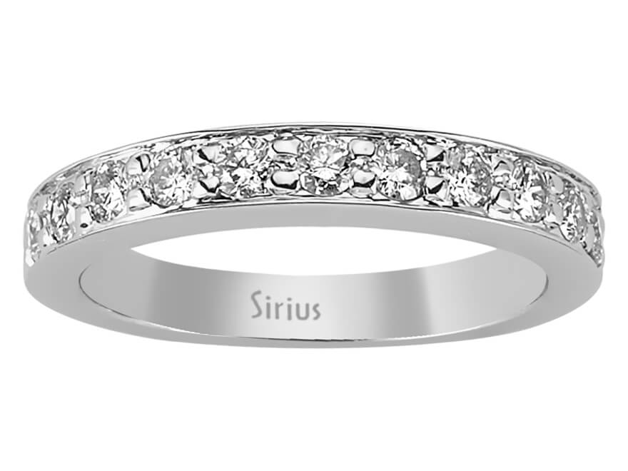 bague demi-ronde en diamant