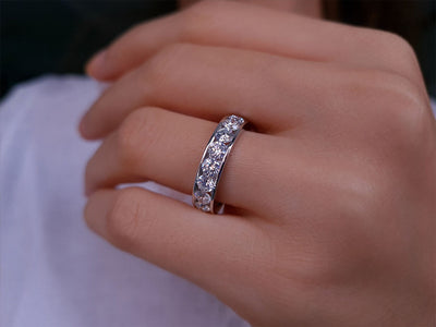 3.35 carat diamond all-around alliance in 585 14 K white gold