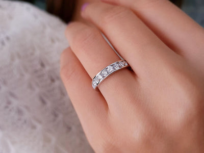 1.70 carat diamond all around alliance ring in 14 K white gold